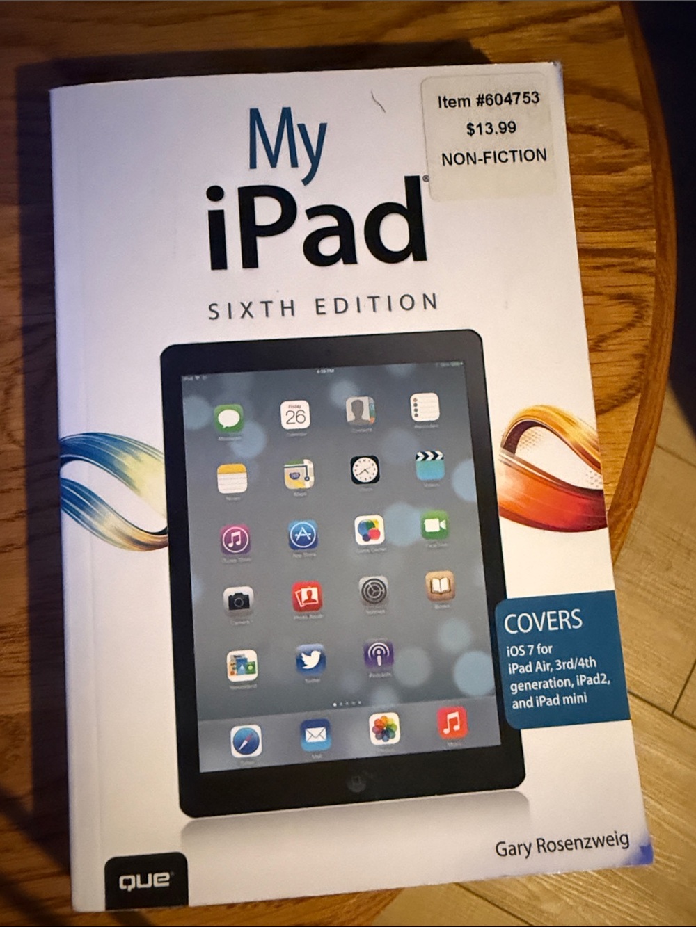 Apple iPad Cover Guide - White with Blue Accent